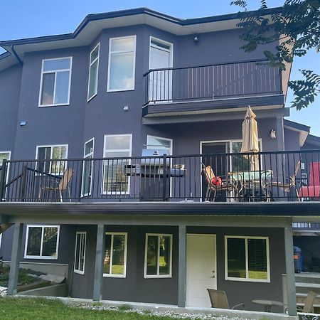 2 Bedroom Suite With Full Kitchen Revelstoke Kültér fotó