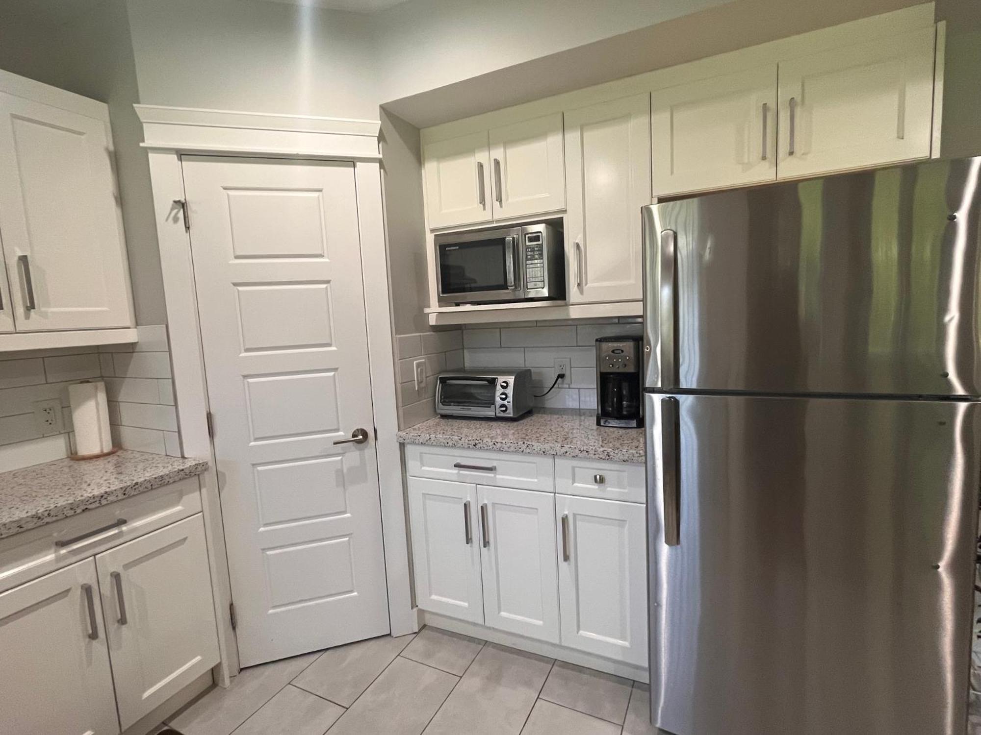 2 Bedroom Suite With Full Kitchen Revelstoke Kültér fotó