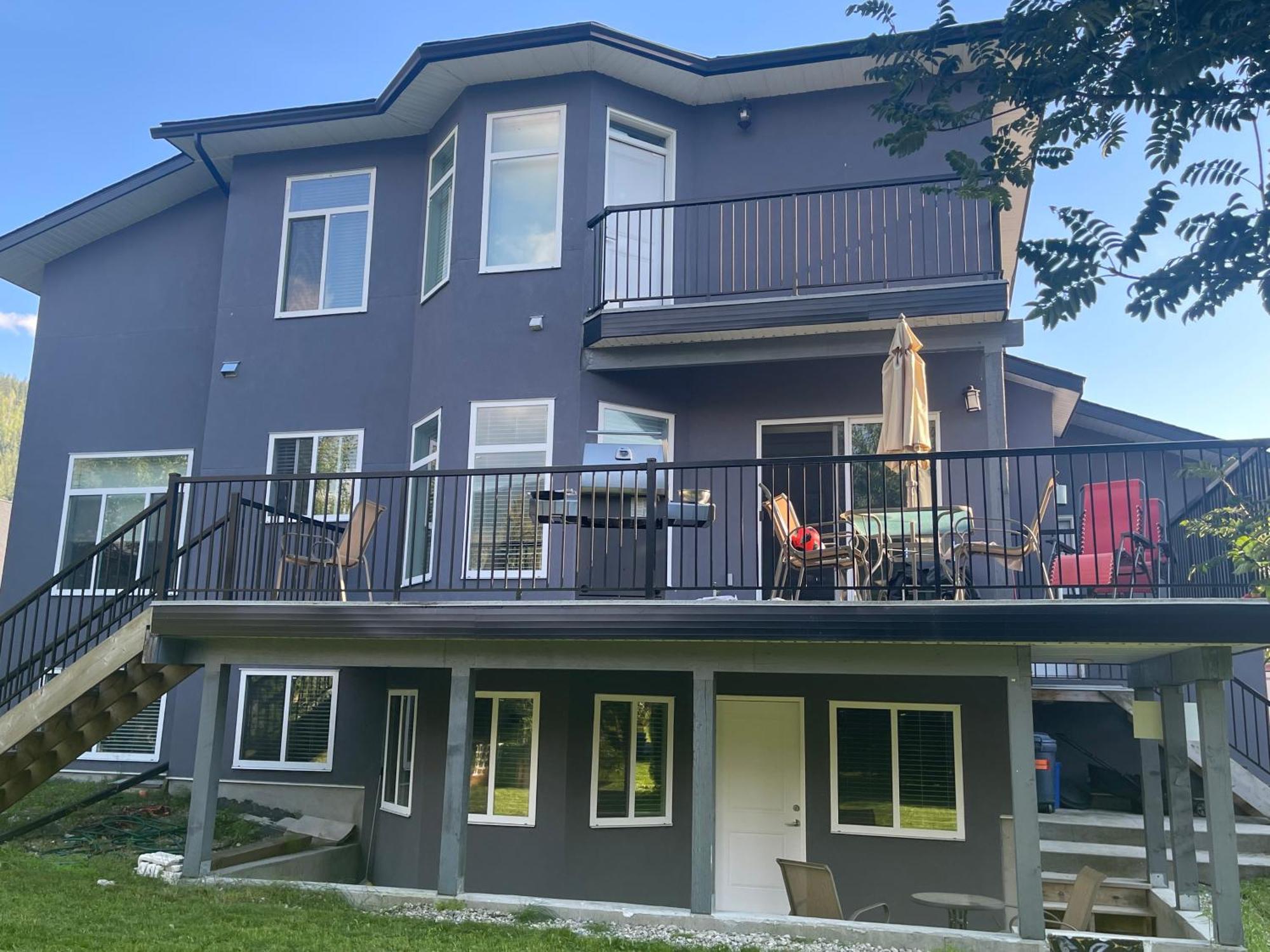 2 Bedroom Suite With Full Kitchen Revelstoke Kültér fotó